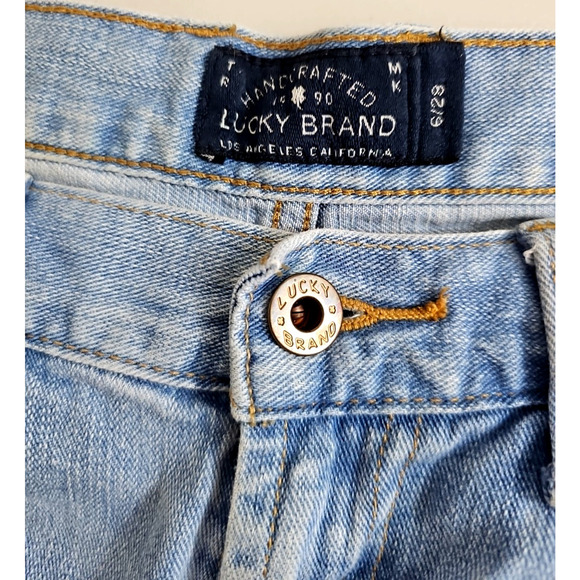 Lucky Brand ~Woman Size 6/28~ Blue Denim Laguna Short Distressed Shorts. - Picture 11 of 12